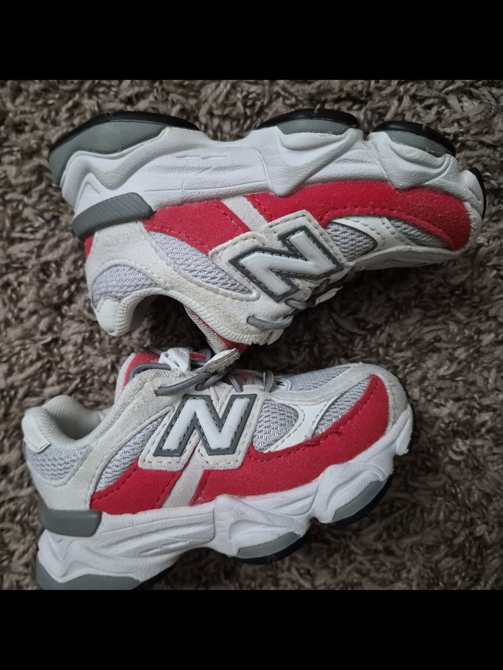 New Balance Kids Sneakers in White, Gray and Red